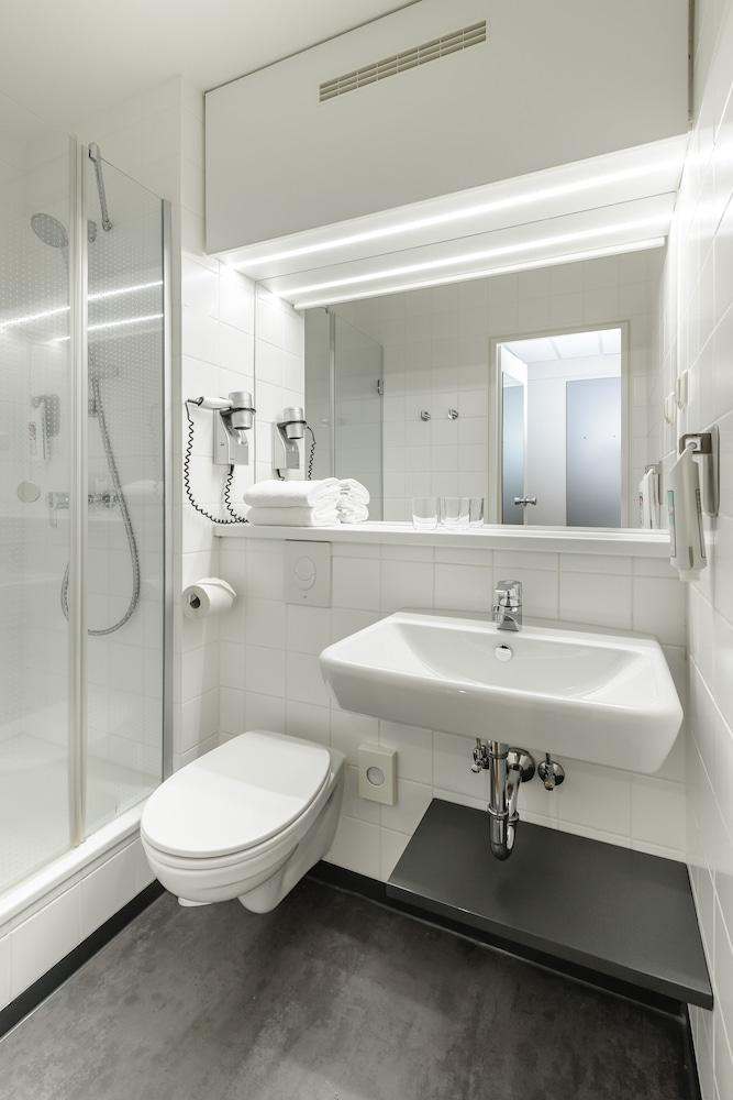 Ibis Bremen City Bagian luar foto