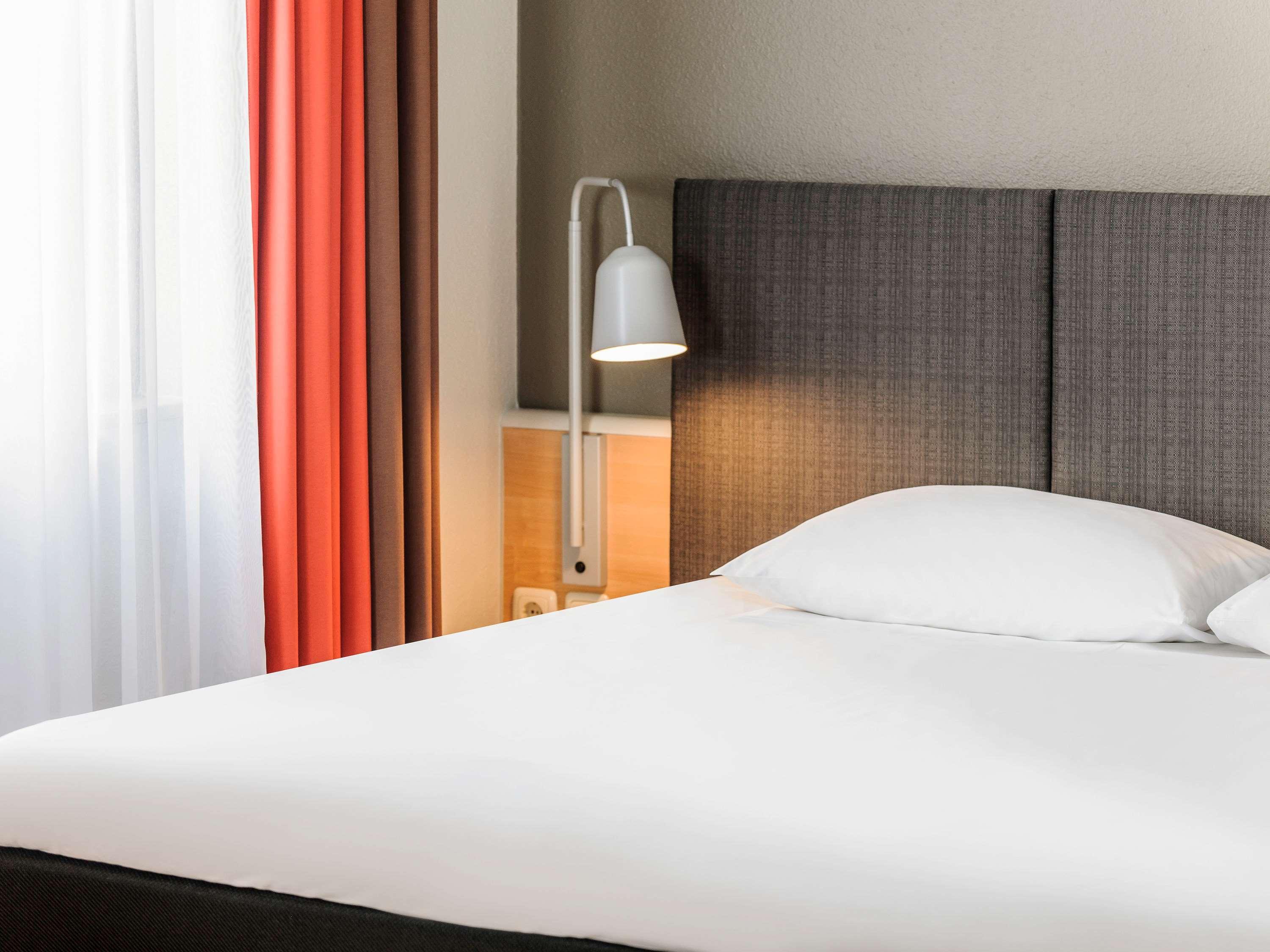Ibis Bremen City Bagian luar foto