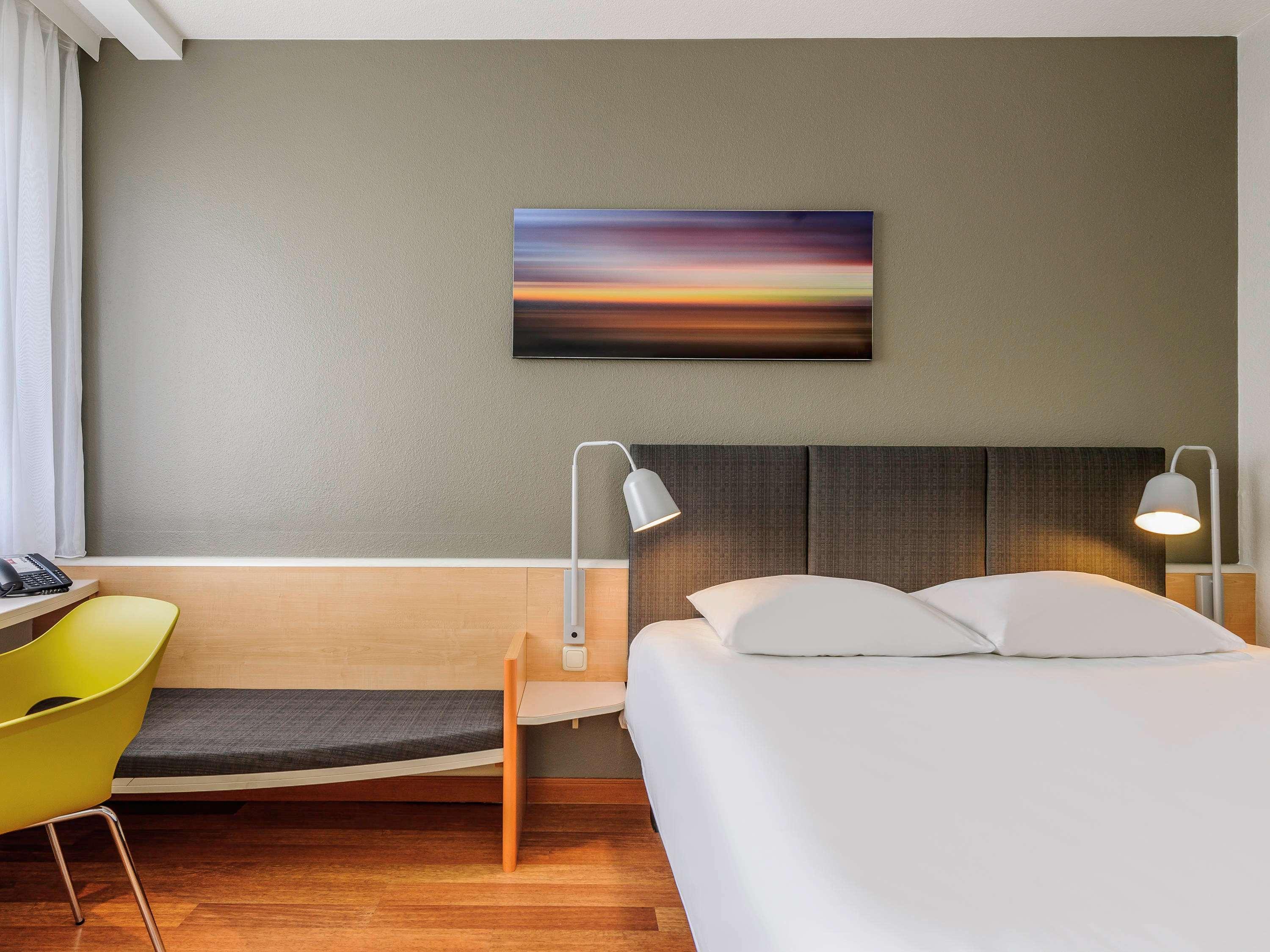 Ibis Bremen City Bagian luar foto