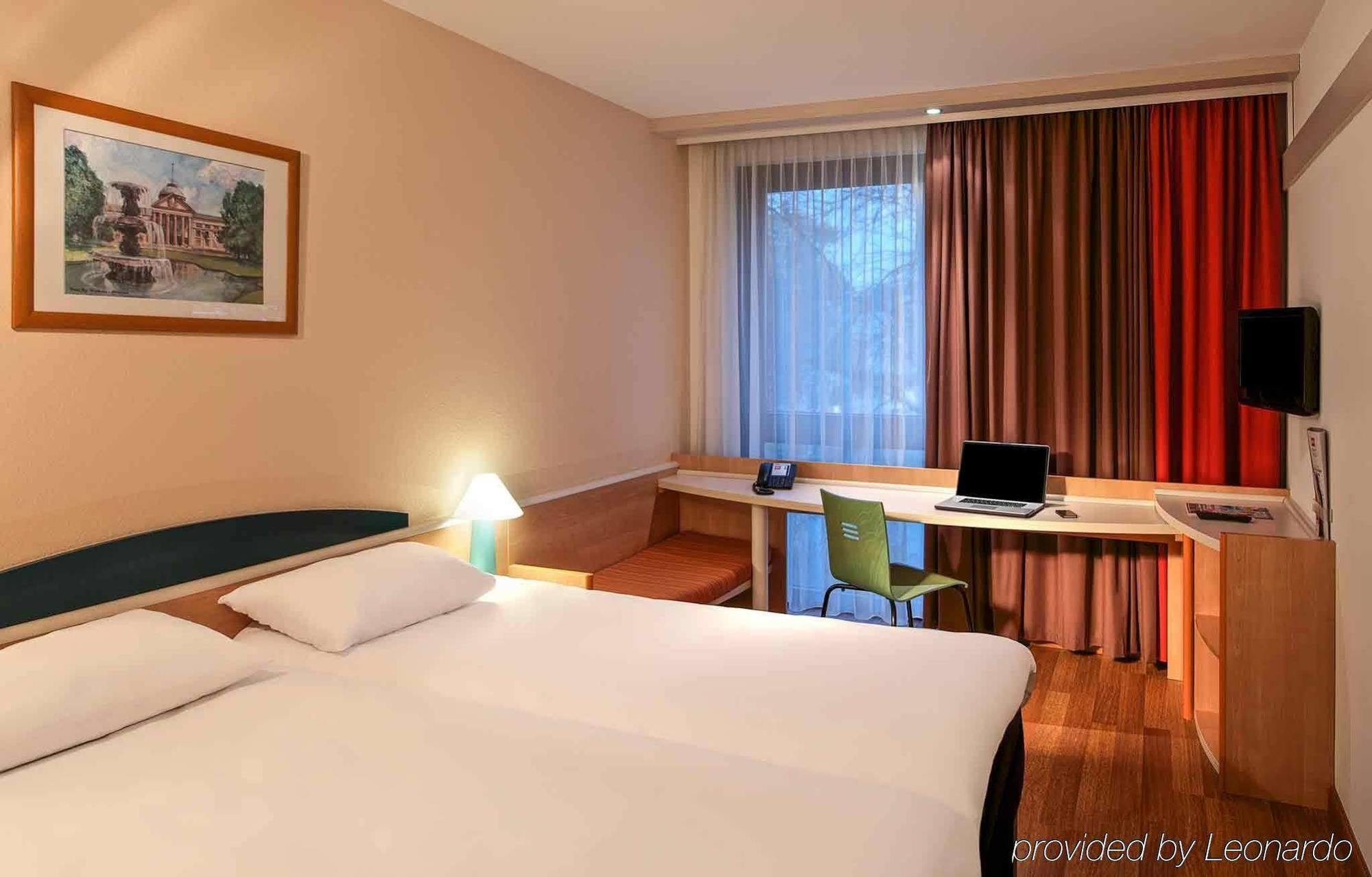 Ibis Bremen City Bagian luar foto